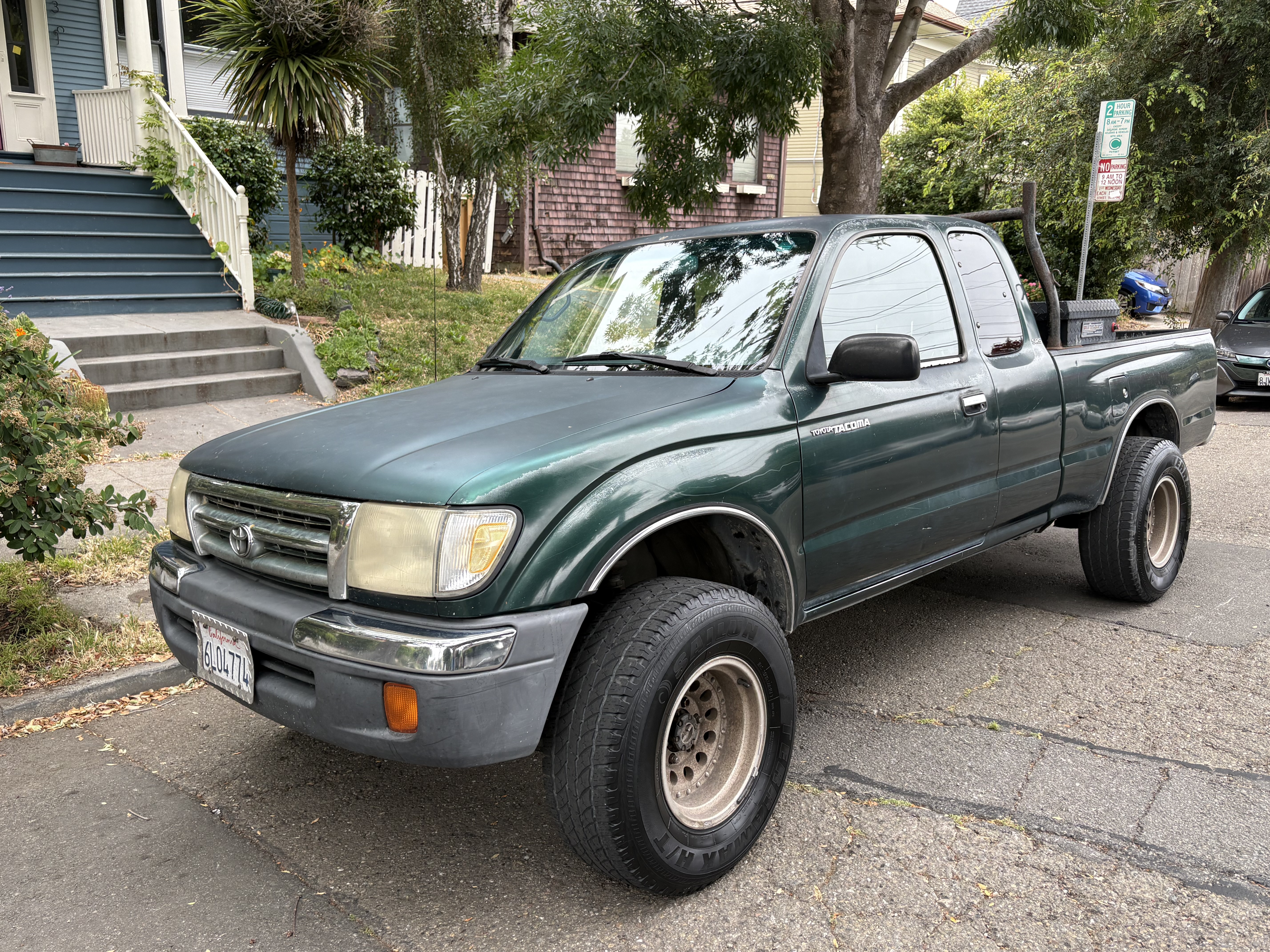 Used 1999 Toyota Tacoma 4x4 Xtracab V6 image 1