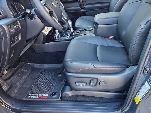 Used 2024 Toyota 4Runner TRD Pro image 13