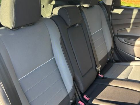 Used 2014 Ford Escape SE w/ Equipment Group 201A AWD/4WD image 14