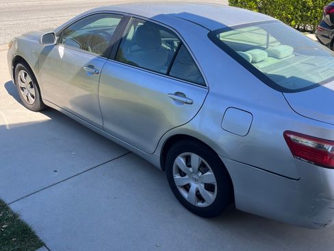 Used 2007 Toyota Camry LE image 6