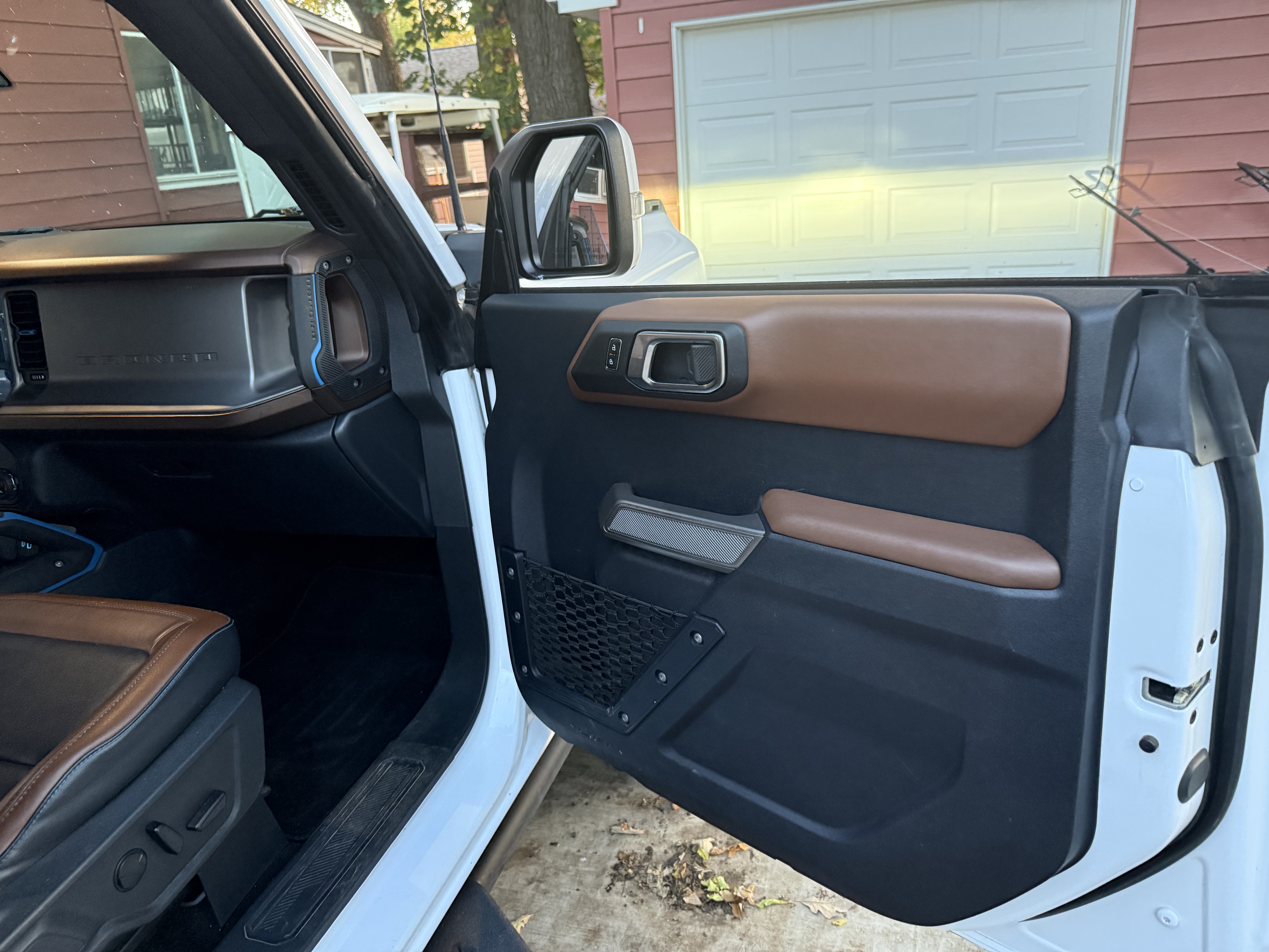 Used 2023 Ford Bronco Outer Banks w/ Sasquatch Package AWD/4WD image 17