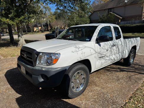 Used 2005 Toyota Tacoma 2WD Access Cab image 12