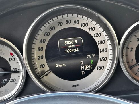 Used 2016 Mercedes-Benz E 350 Sedan image 14