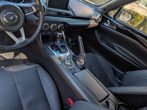 Used 2016 MAZDA MX-5 Miata Grand Touring image 10