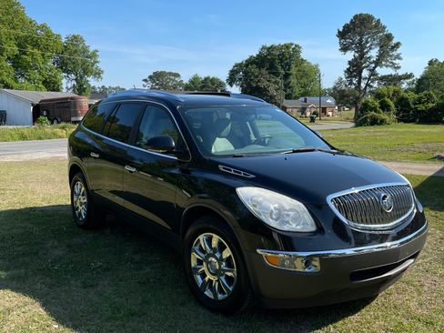 Used 2011 Buick Enclave CXL FWD image 10