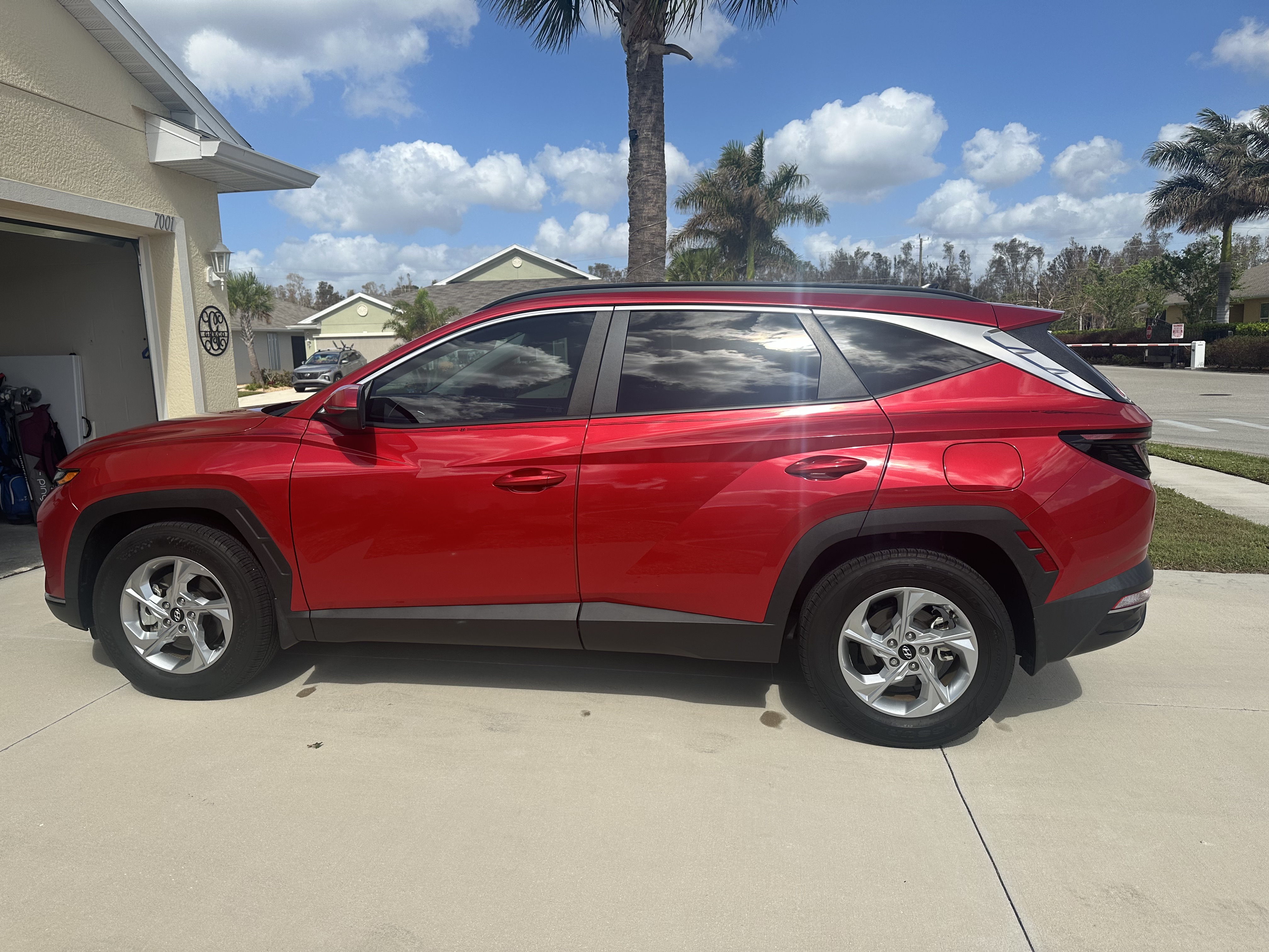 Used 2023 Hyundai Tucson SEL FWD image 4