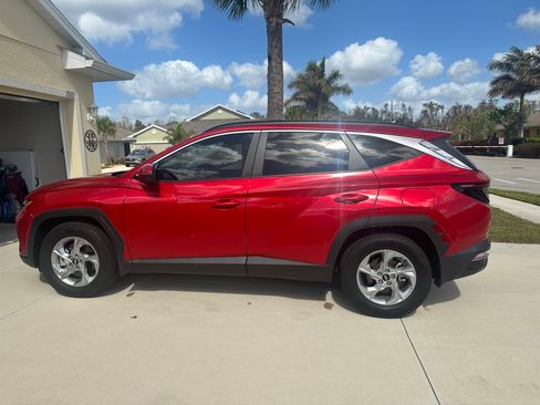 Used 2023 Hyundai Tucson SEL image 4