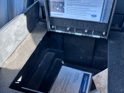 Used 2022 Ford F250 Lariat image 4