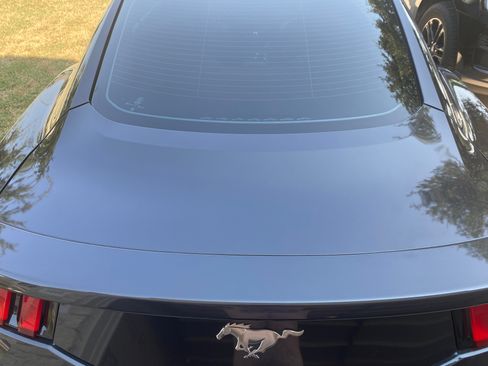 Used 2024 Ford Mustang Coupe image 2