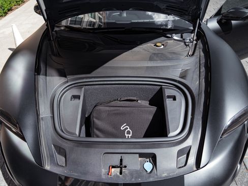 Used 2021 Porsche Taycan Turbo S image 7