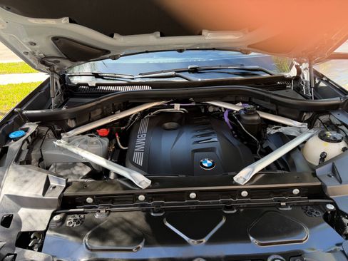 Used 2024 BMW X5 sDrive40i w/ M Sport Package image 14