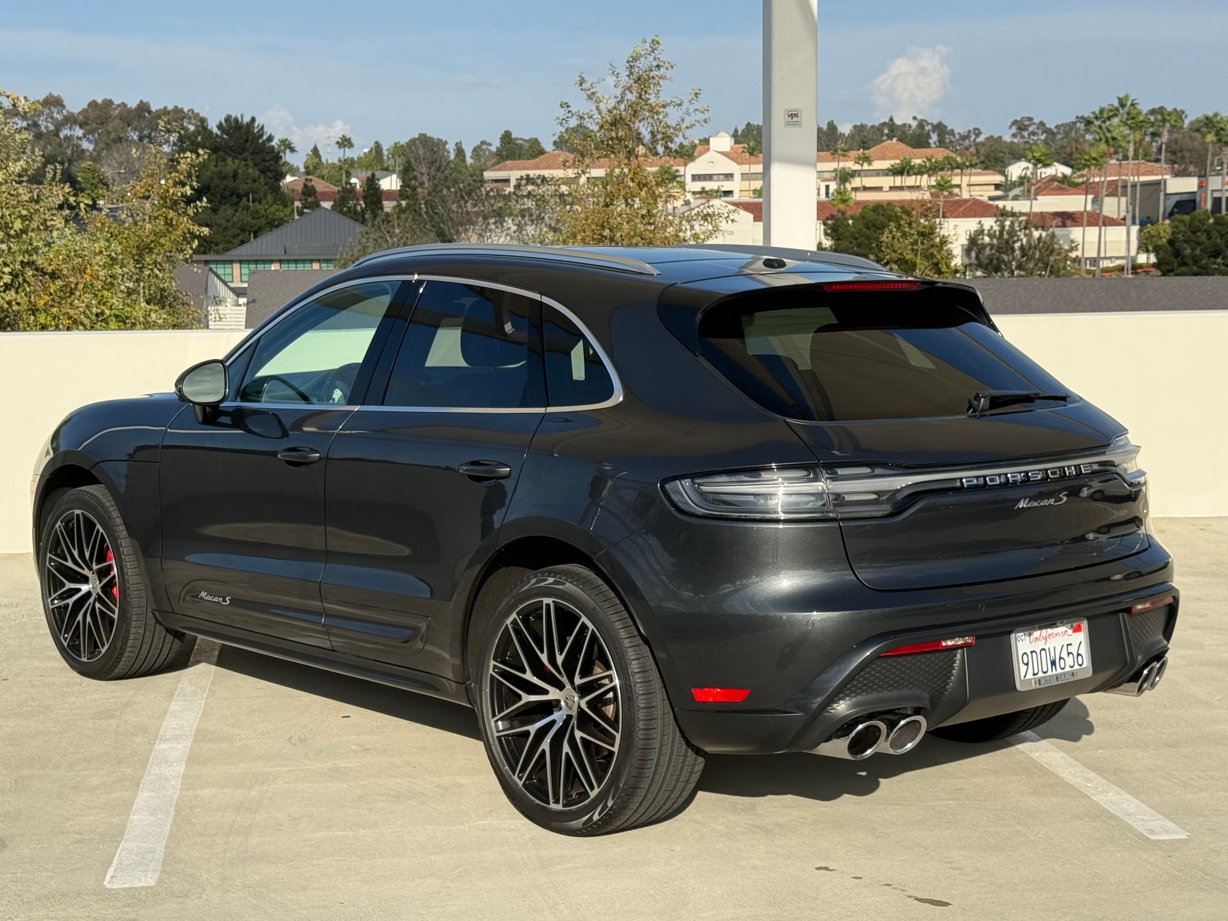 Used 2022 Porsche Macan S AWD/4WD image 8