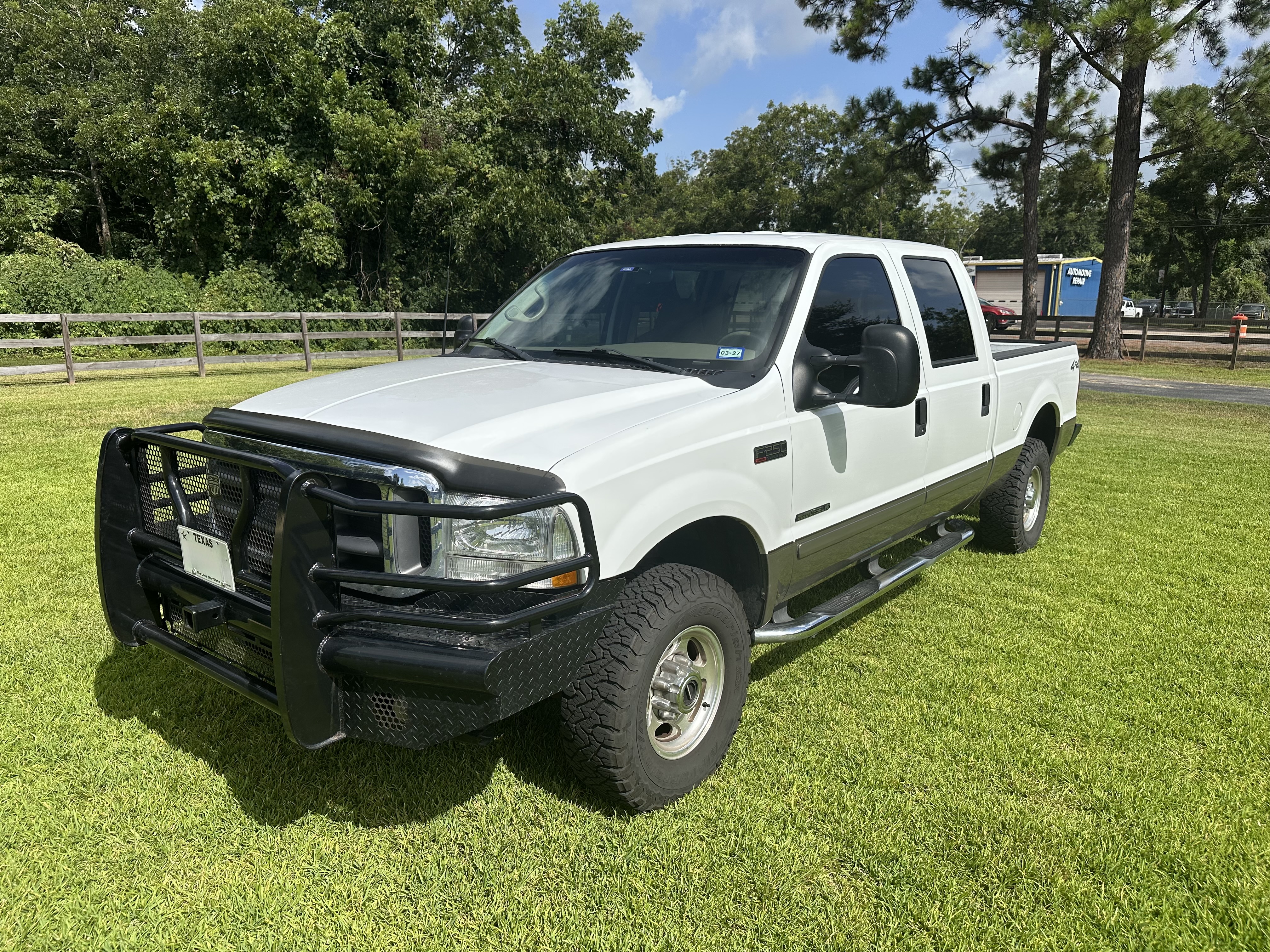Used 2002 Ford F250 4x4 Crew Cab Super Duty image 2