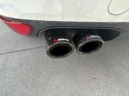 Used 2013 Porsche Cayenne image 12