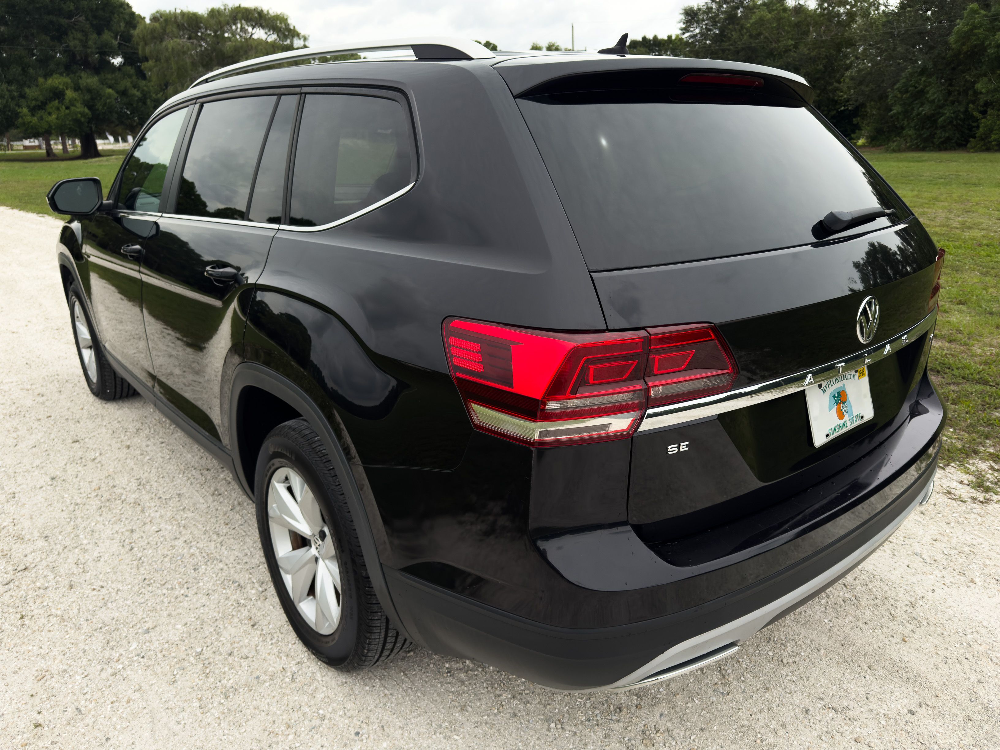 Used 2018 Volkswagen Atlas SE FWD image 4