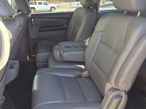 Used 2016 Honda Odyssey EX-L image 7
