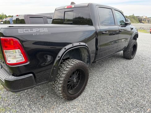 Used 2022 RAM 1500 Big Horn AWD/4WD image 6