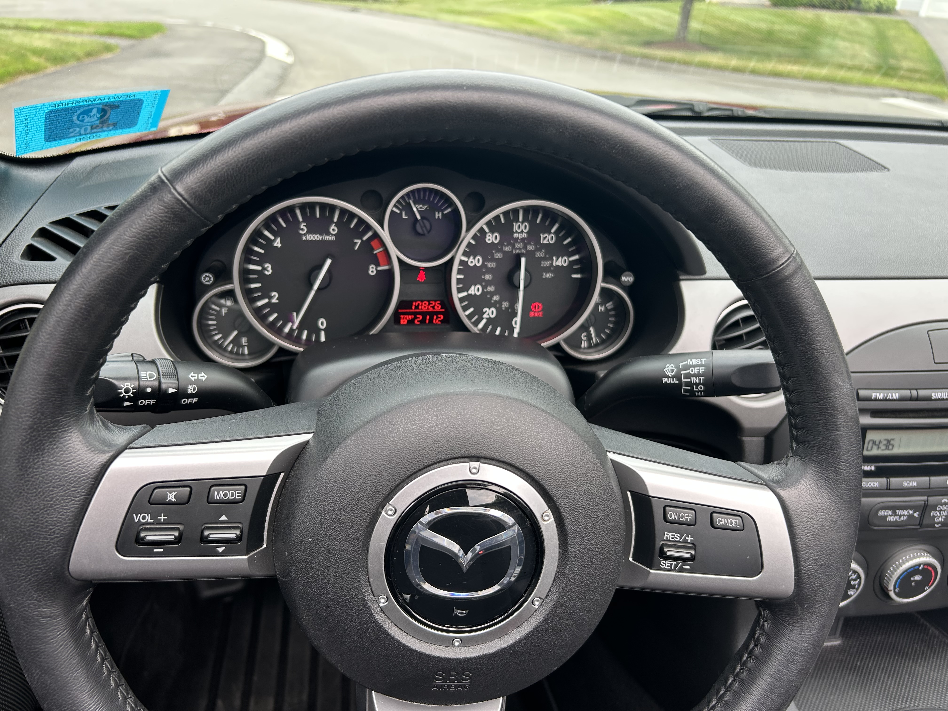 Used 2010 MAZDA MX-5 Miata Sport w/ Convenience Pkg RWD image 12