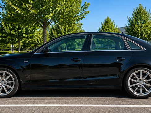 Used 2016 Audi A4 2.0T Premium w/ Convenience Plus Package AWD/4WD image 6