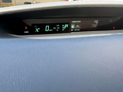 Used 2013 Toyota Prius Three image 15