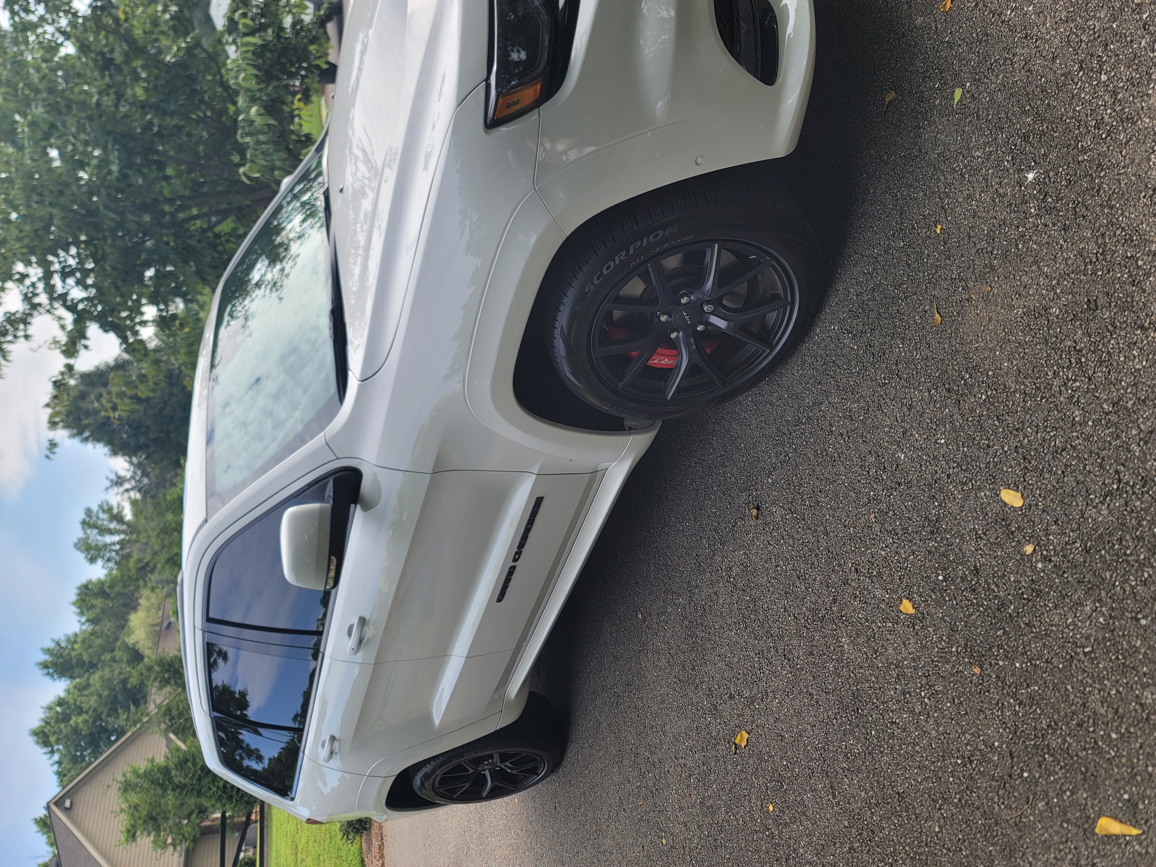 Used 2021 Jeep Grand Cherokee SRT AWD/4WD image 6