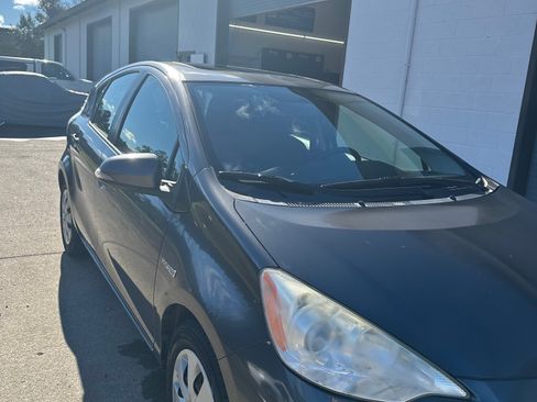 Used 2013 Toyota Prius C Four image 4