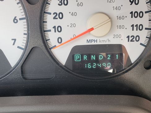 Used 2007 Dodge Ram 1500 Truck Laramie AWD/4WD image 2