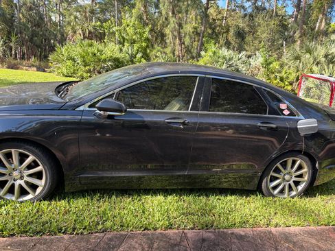 Used 2015 Lincoln MKZ w/ Equipment Group 102A Reserve image 4