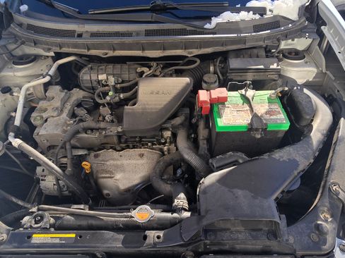 Used 2013 Nissan Rogue S image 11