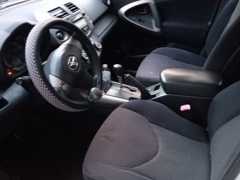 Used 2006 Toyota RAV4 Sport image 1