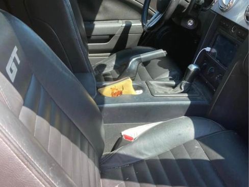 Used 2006 Ford Mustang GT Premium image 10