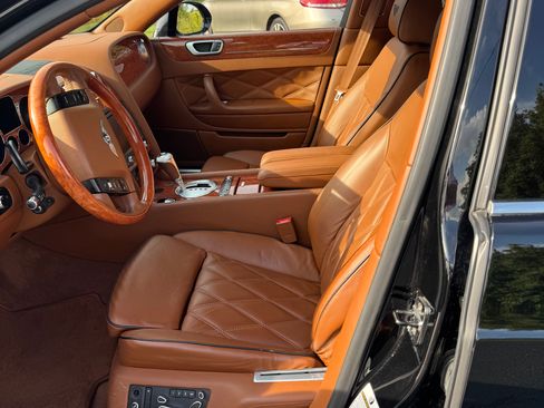 Used 2012 Bentley Flying Spur Flying Spur Speed image 10