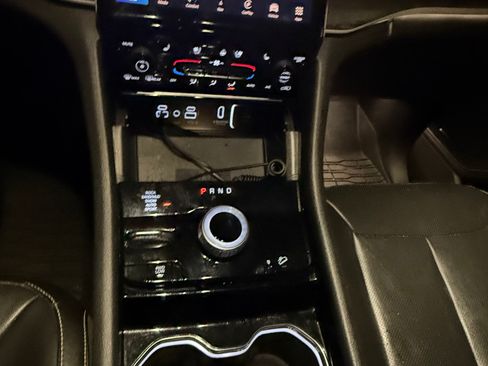 Used 2023 Jeep Grand Cherokee 4WD 4xe w/ Luxury Tech Group II image 9