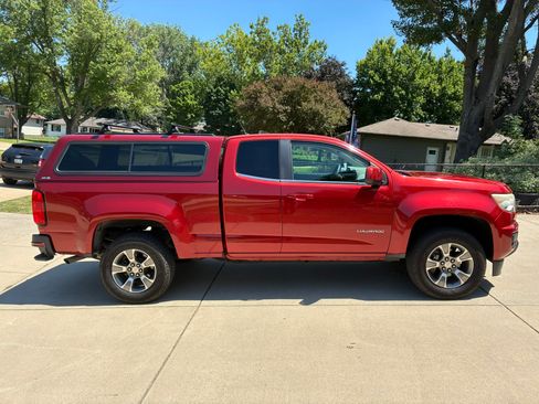Used 2015 Chevrolet Colorado W/T w/ WT Convenience Package RWD image 4