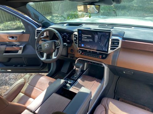 Used 2025 Toyota Tundra 1794 Edition image 20