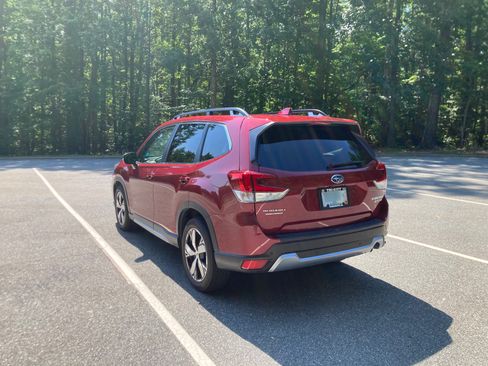 Used 2021 Subaru Forester Touring AWD/4WD image 4