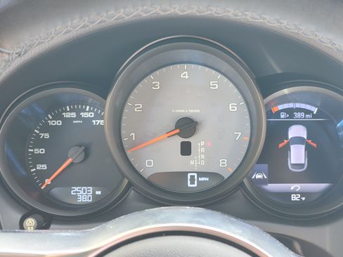 Used 2017 Porsche Macan S image 18