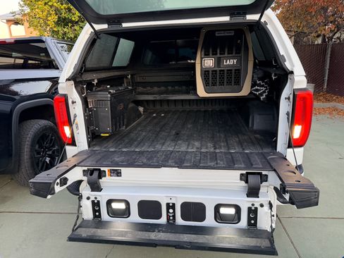 Used 2021 GMC Sierra 1500 Denali w/ Denali Ultimate Package image 19