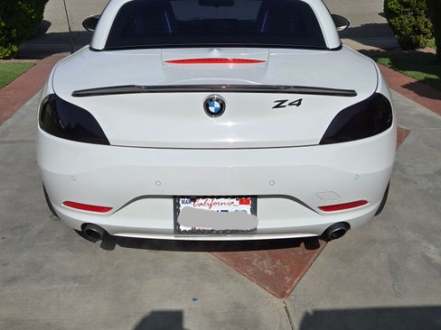 Used 2016 BMW Z4 sDrive35i image 2