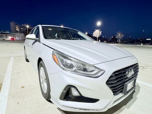 Used 2018 Hyundai Sonata ECO image 1