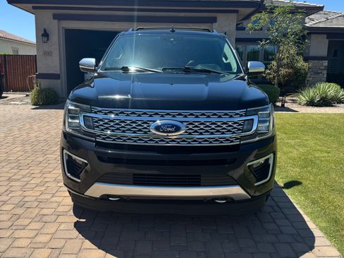 Used 2020 Ford Expedition Max Platinum AWD/4WD image 4