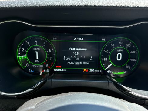 Used 2021 Ford Mustang GT Premium w/ GT Performance Package RWD image 11