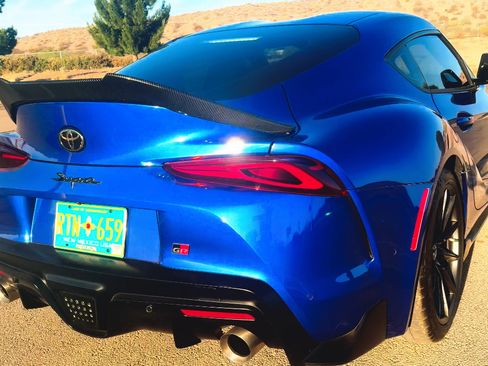 Used 2023 Toyota Supra Premium image 5