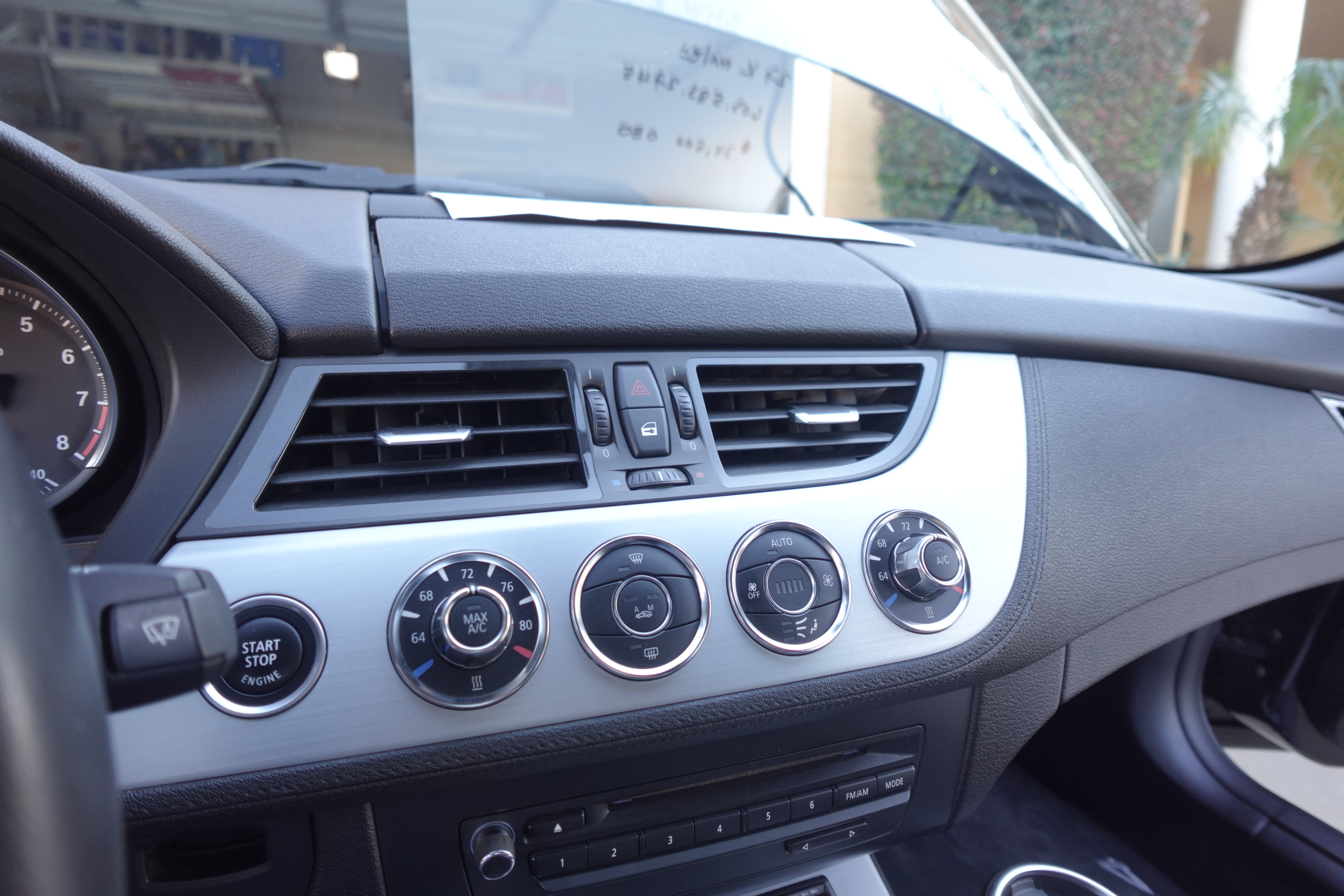 Used 2014 BMW Z4 sDrive35i RWD image 16