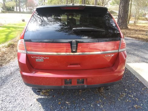 Used 2010 Lincoln MKX Sport Utility 4D image 10
