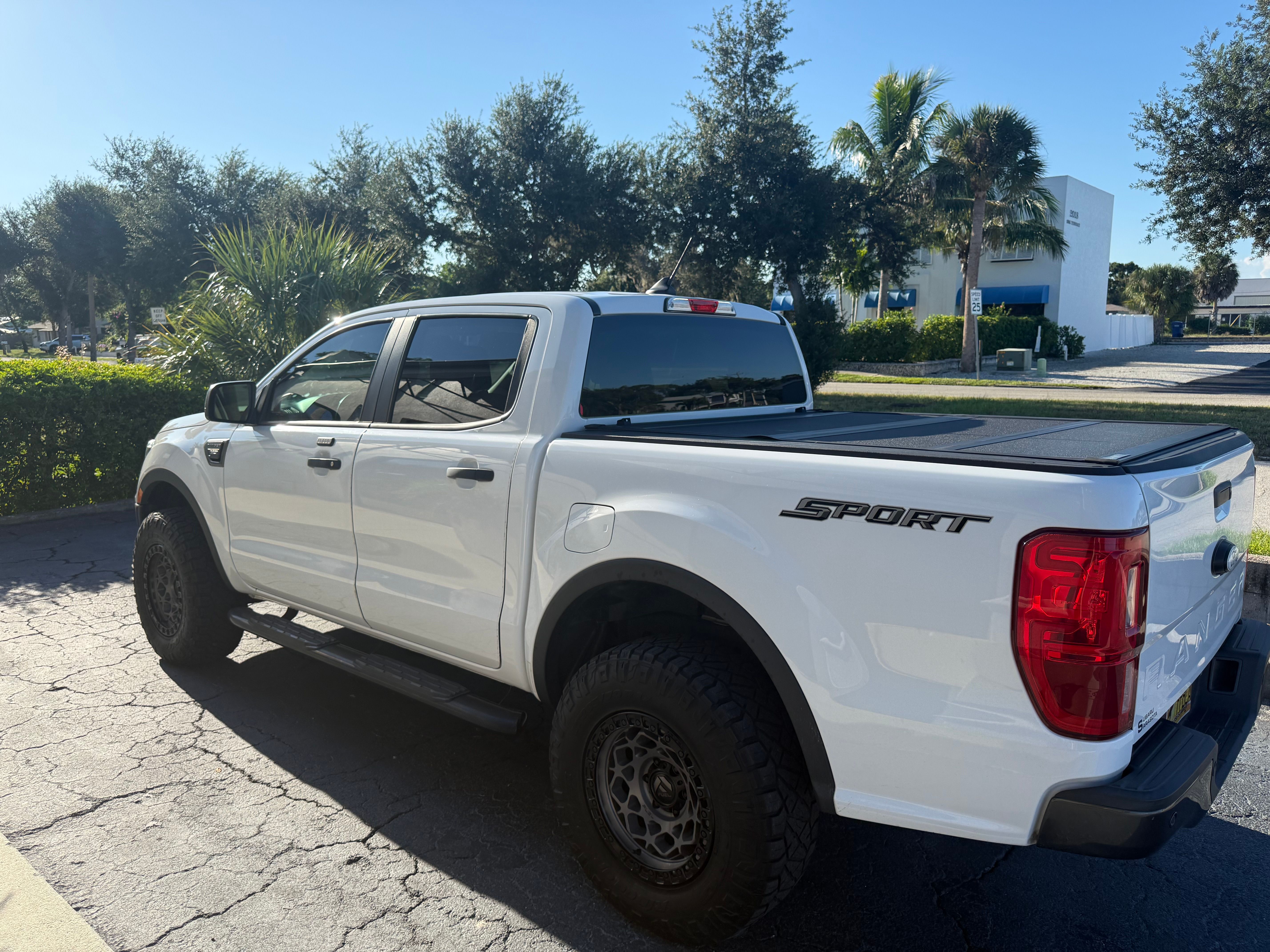 Used 2021 Ford Ranger XLT w/ Equipment Group 301A Mid RWD image 4