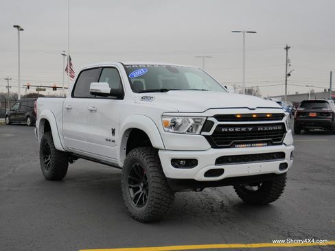 Used 2021 RAM 1500 Big Horn AWD/4WD image 4