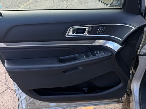 Used 2017 Ford Explorer Sport w/ Equipment Group 401A image 12