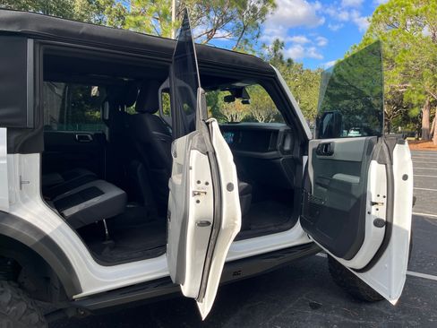 Used 2022 Ford Bronco 4-Door image 13