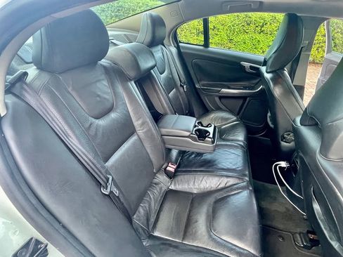 Used 2012 Volvo S60 T5 image 13